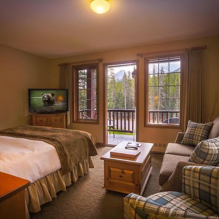 Paradise Lodge And Bungalows Lake Louise Εξωτερικό φωτογραφία