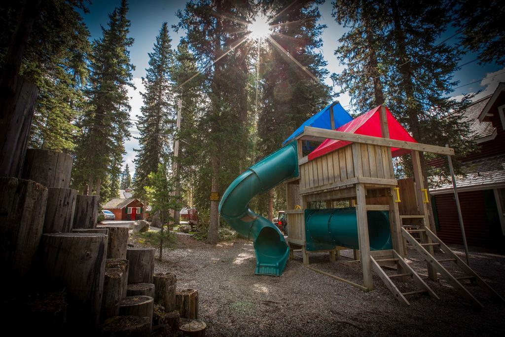Paradise Lodge And Bungalows Lake Louise Εξωτερικό φωτογραφία