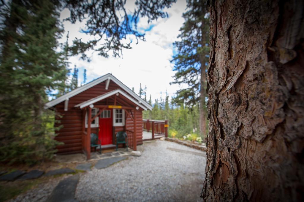 Paradise Lodge And Bungalows Lake Louise Εξωτερικό φωτογραφία